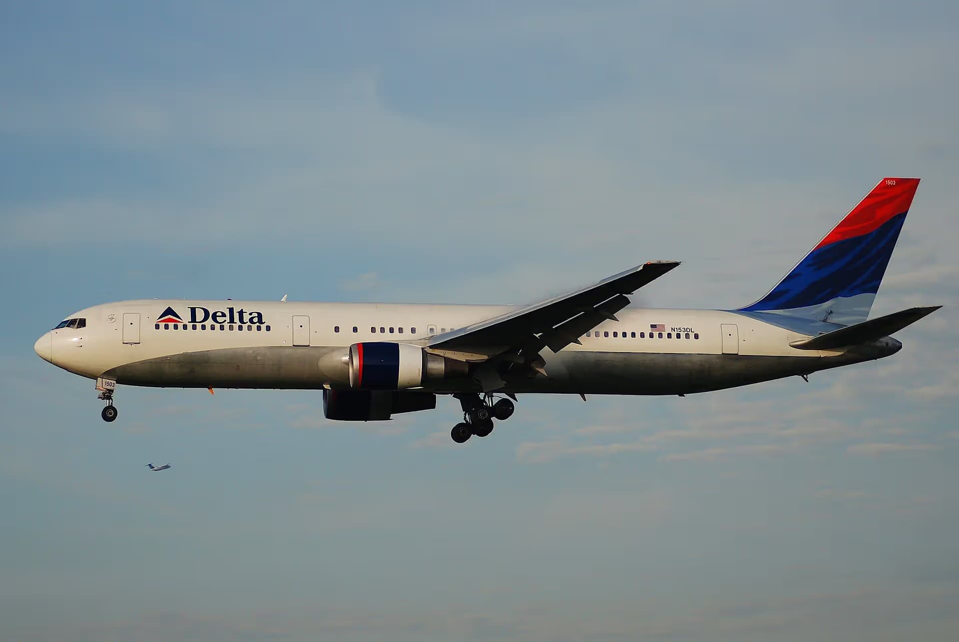 N153DL — Boeing