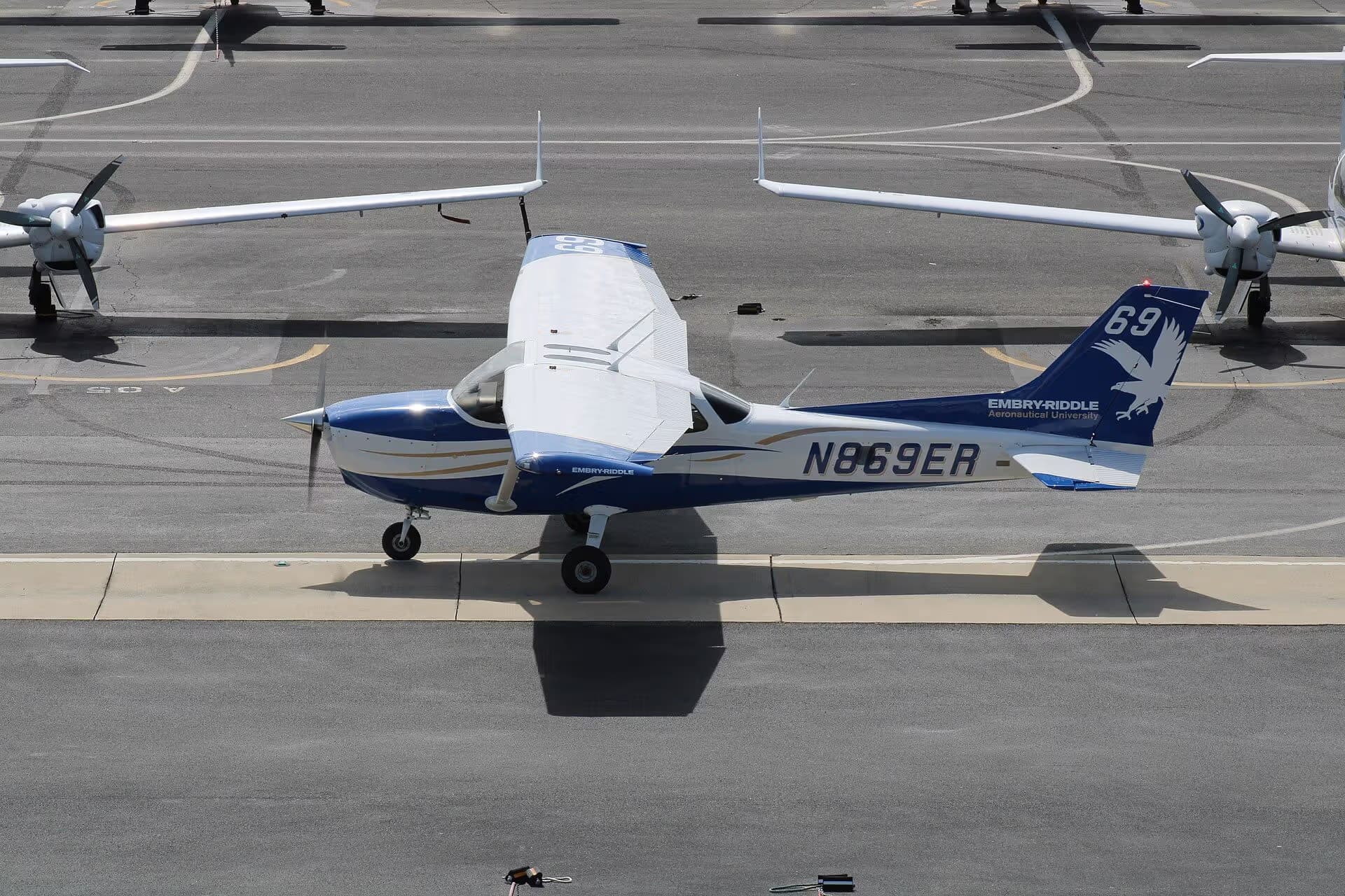 N869ER — Cessna