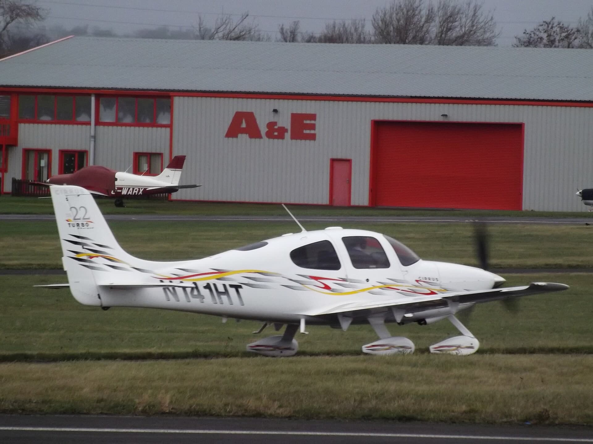 N141HT — Cirrus