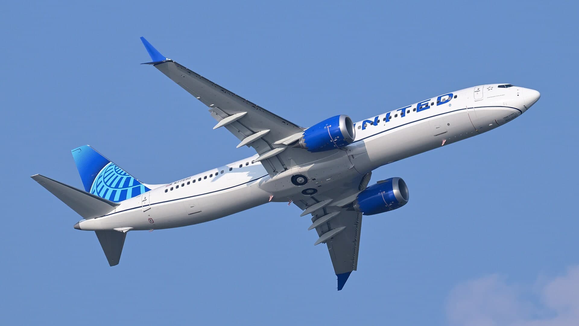 N77590 — Boeing