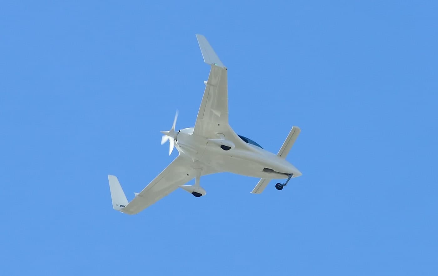N909EZ — Single-engine aircraft