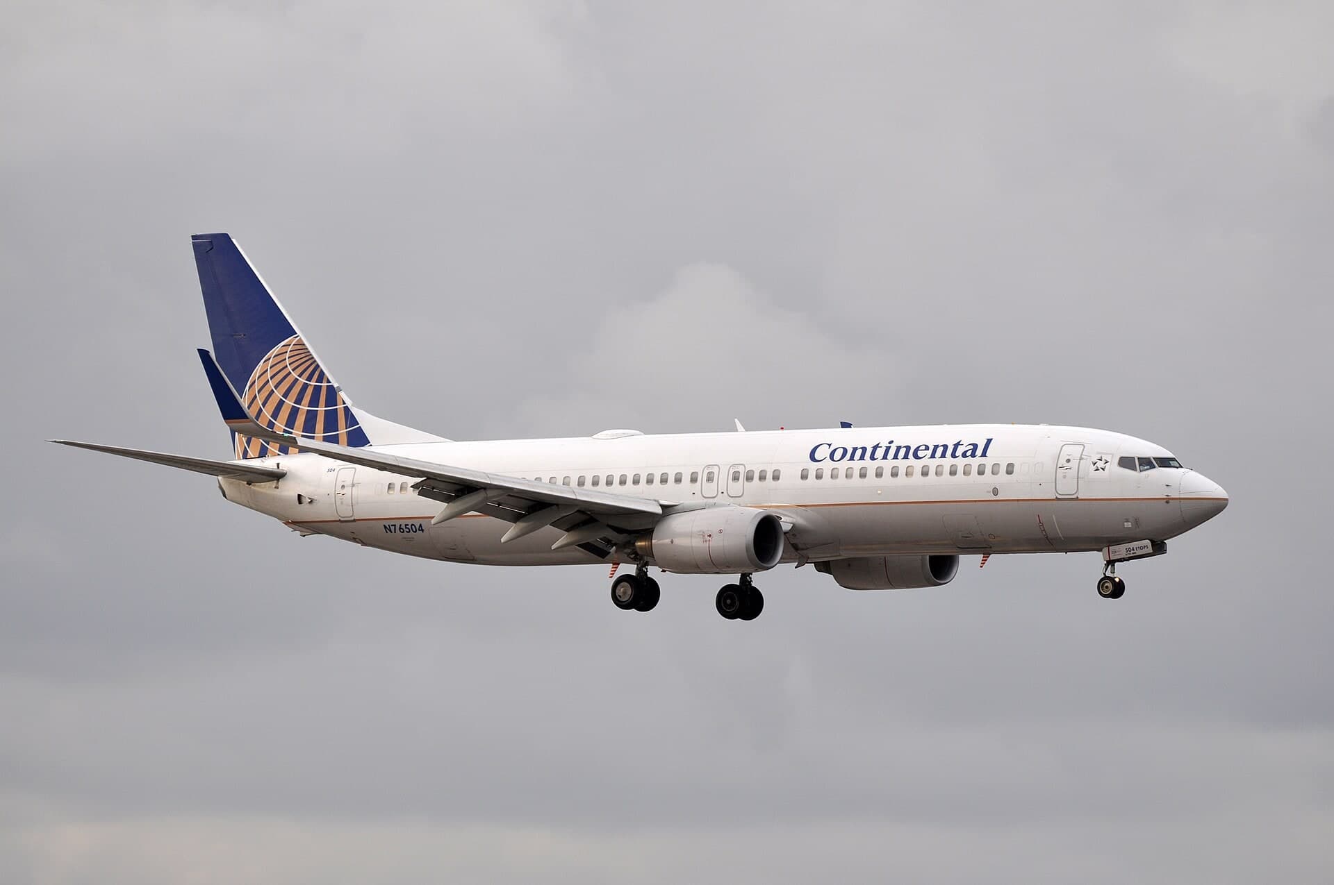 N76504 — Boeing