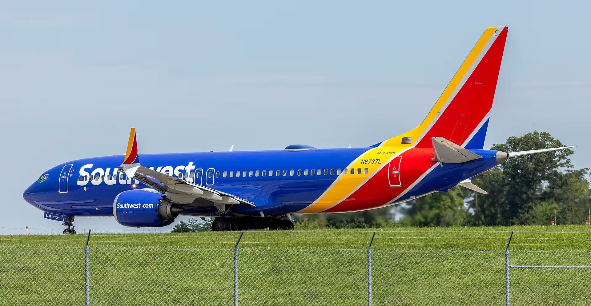 N8737L — Boeing