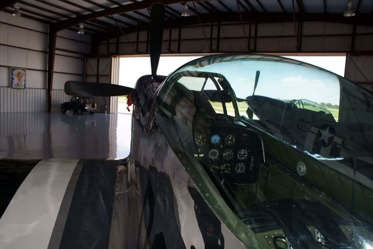 Unidentified — Warbird