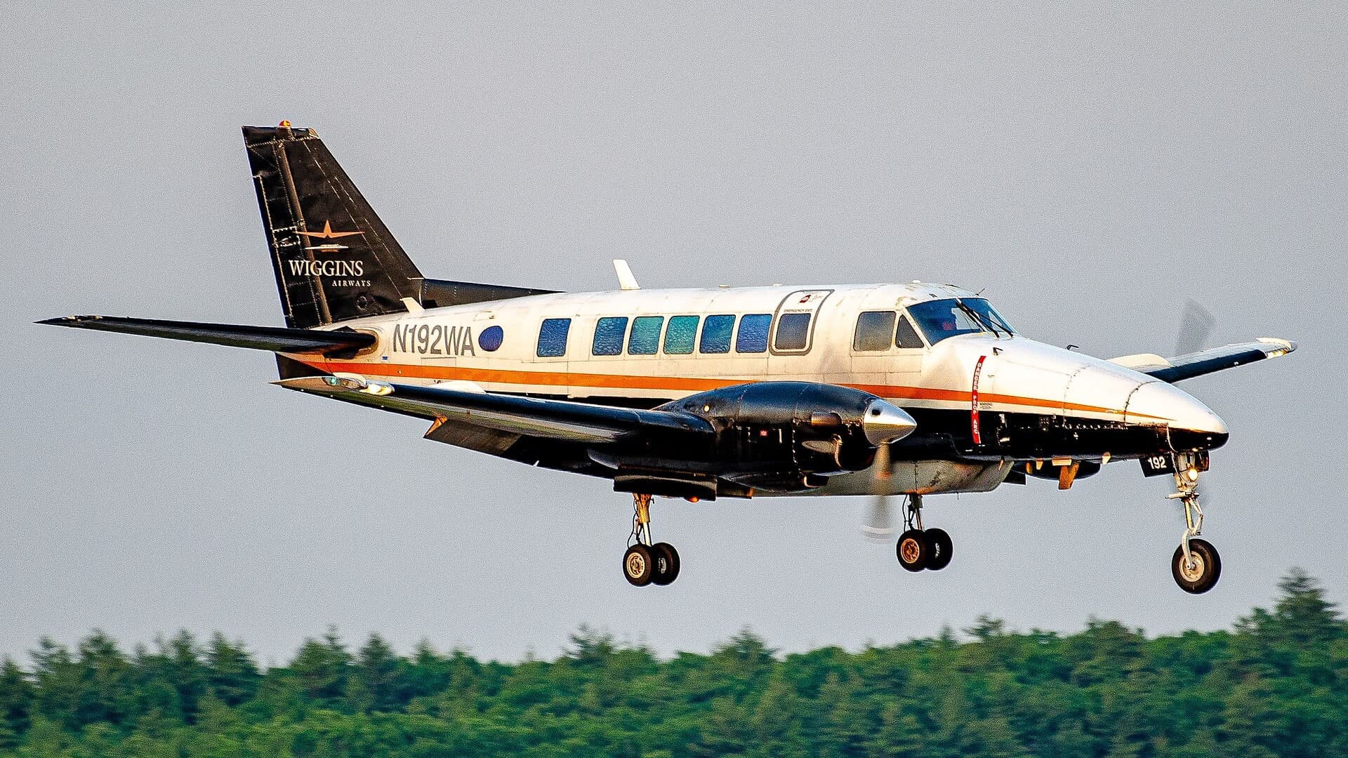 N192WA — Beech