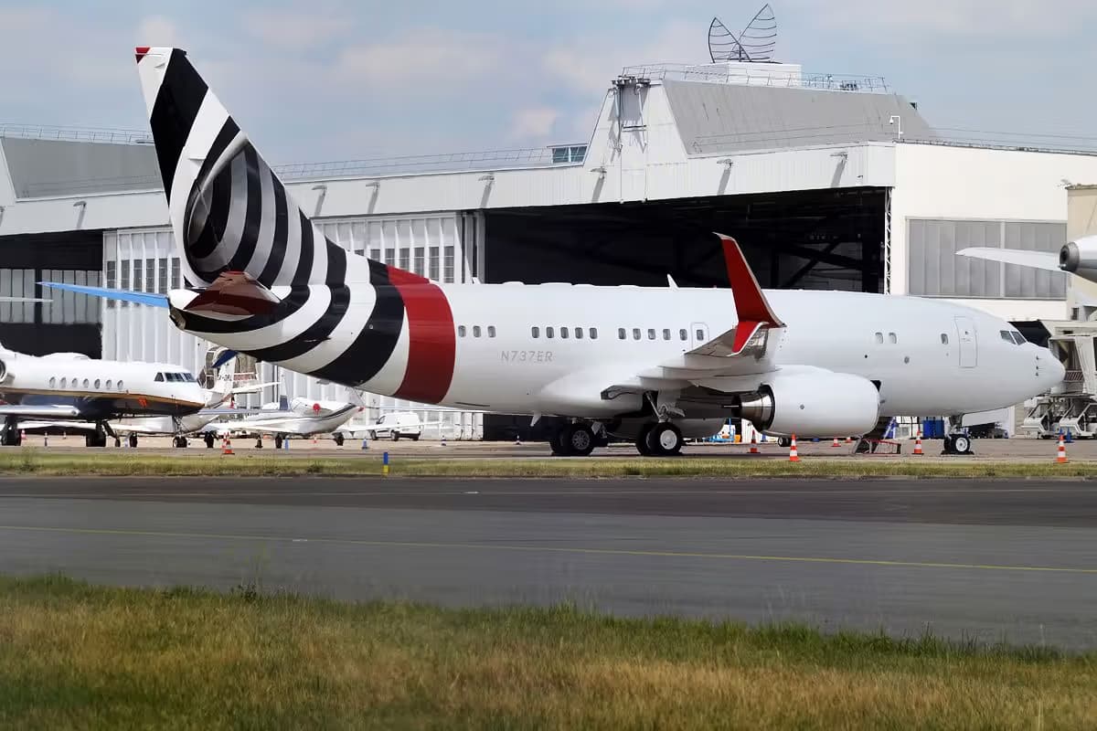 N737ER — Business jet