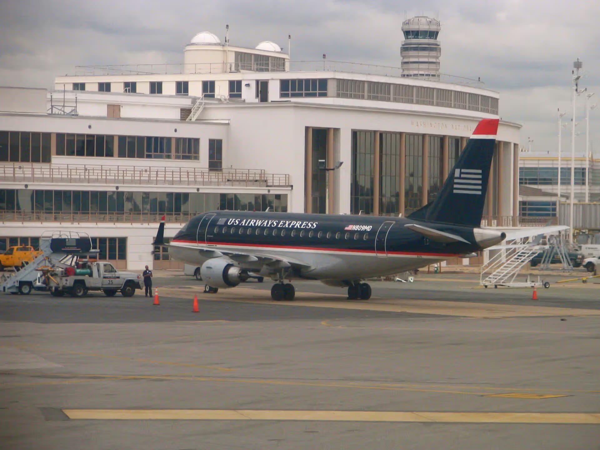 N809MD — Twin-engine aircraft