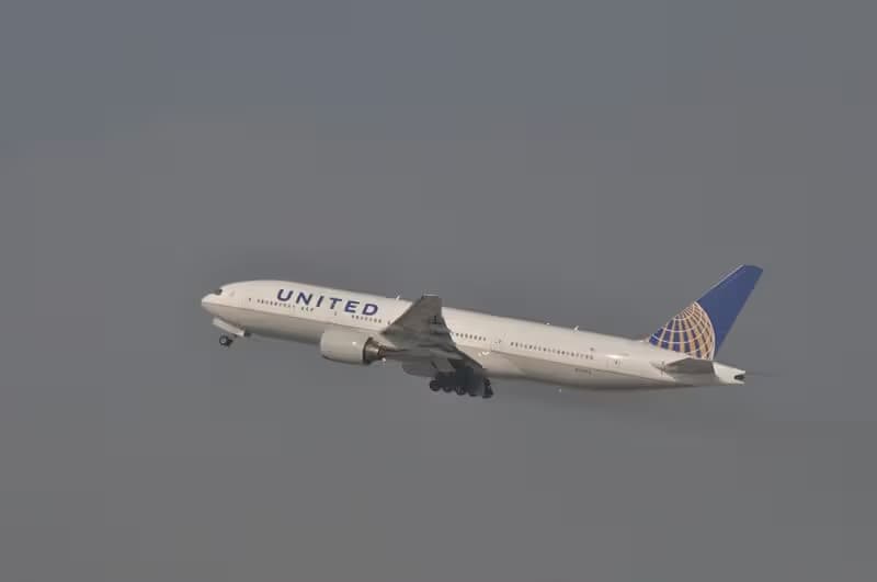 N223UA — Boeing