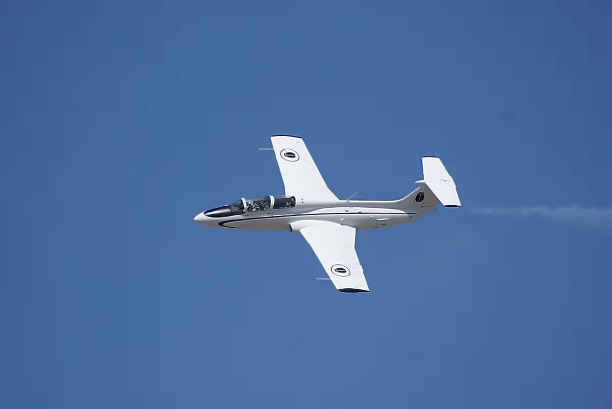 Unidentified — Aircraft