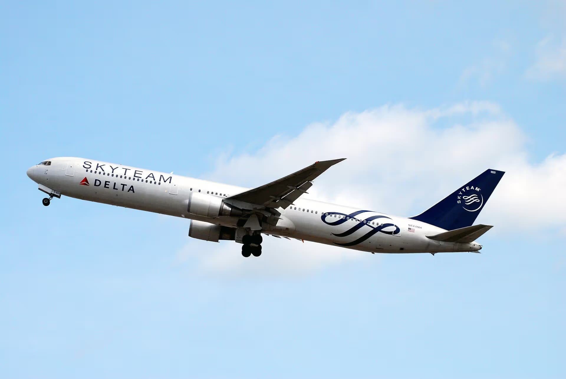N844MH — Boeing