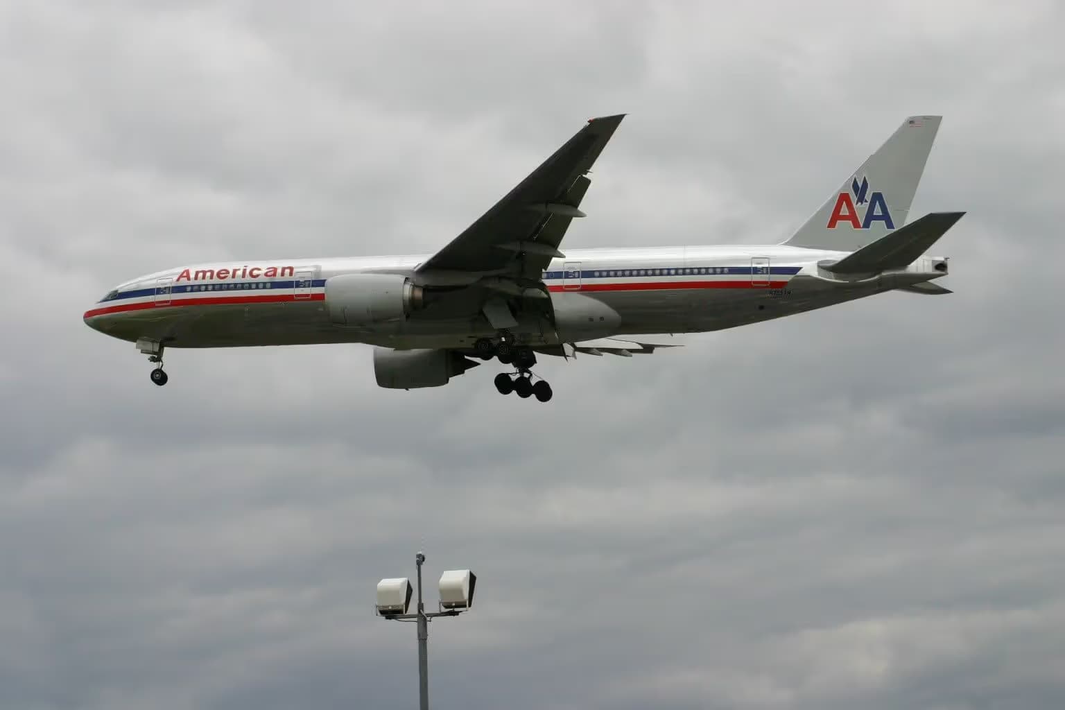 N758AN — Boeing