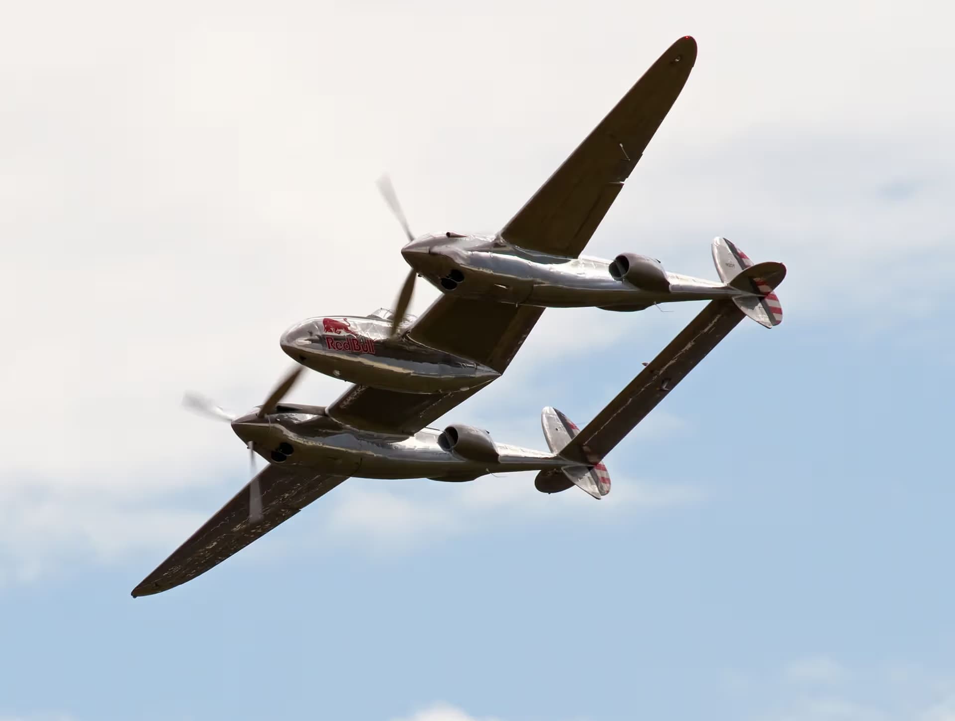 Unidentified — Lockheed