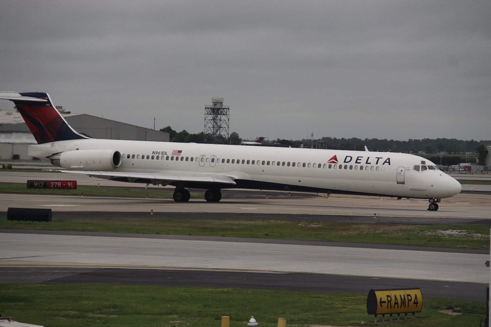 N961DL — Aircraft