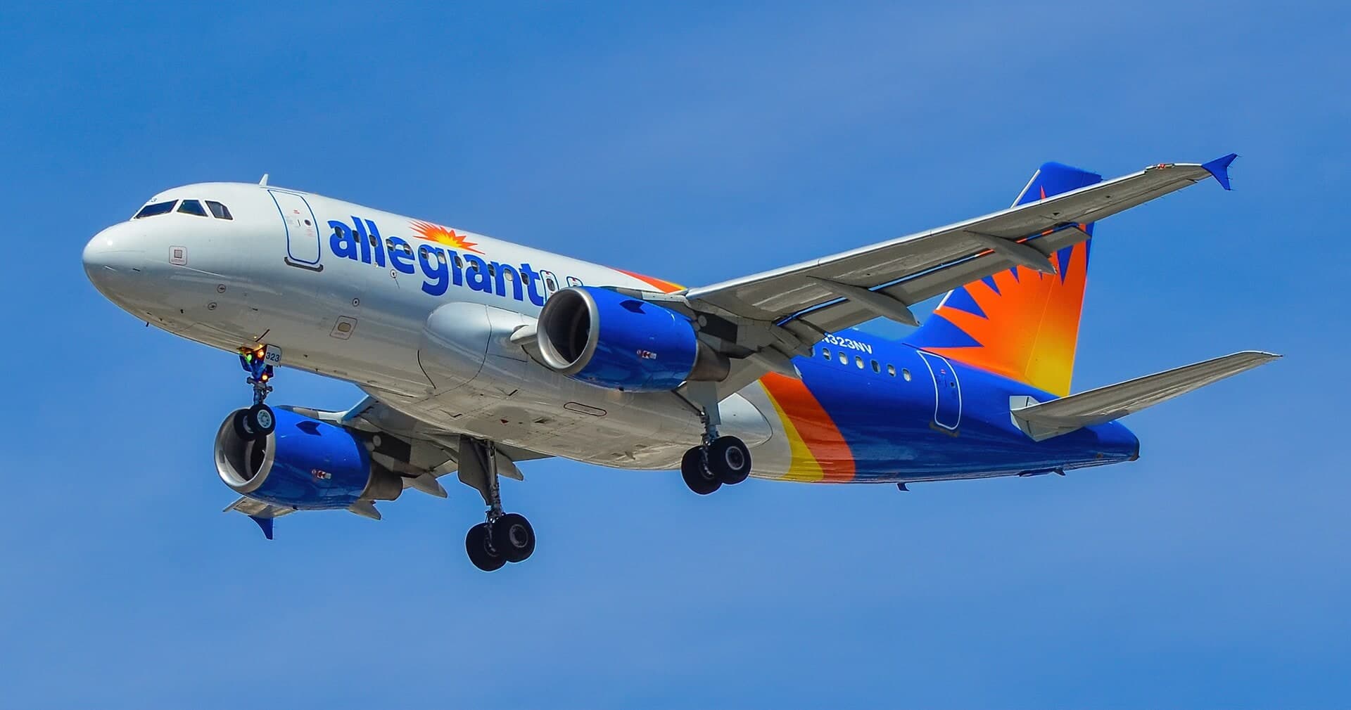 N323NV — Airbus