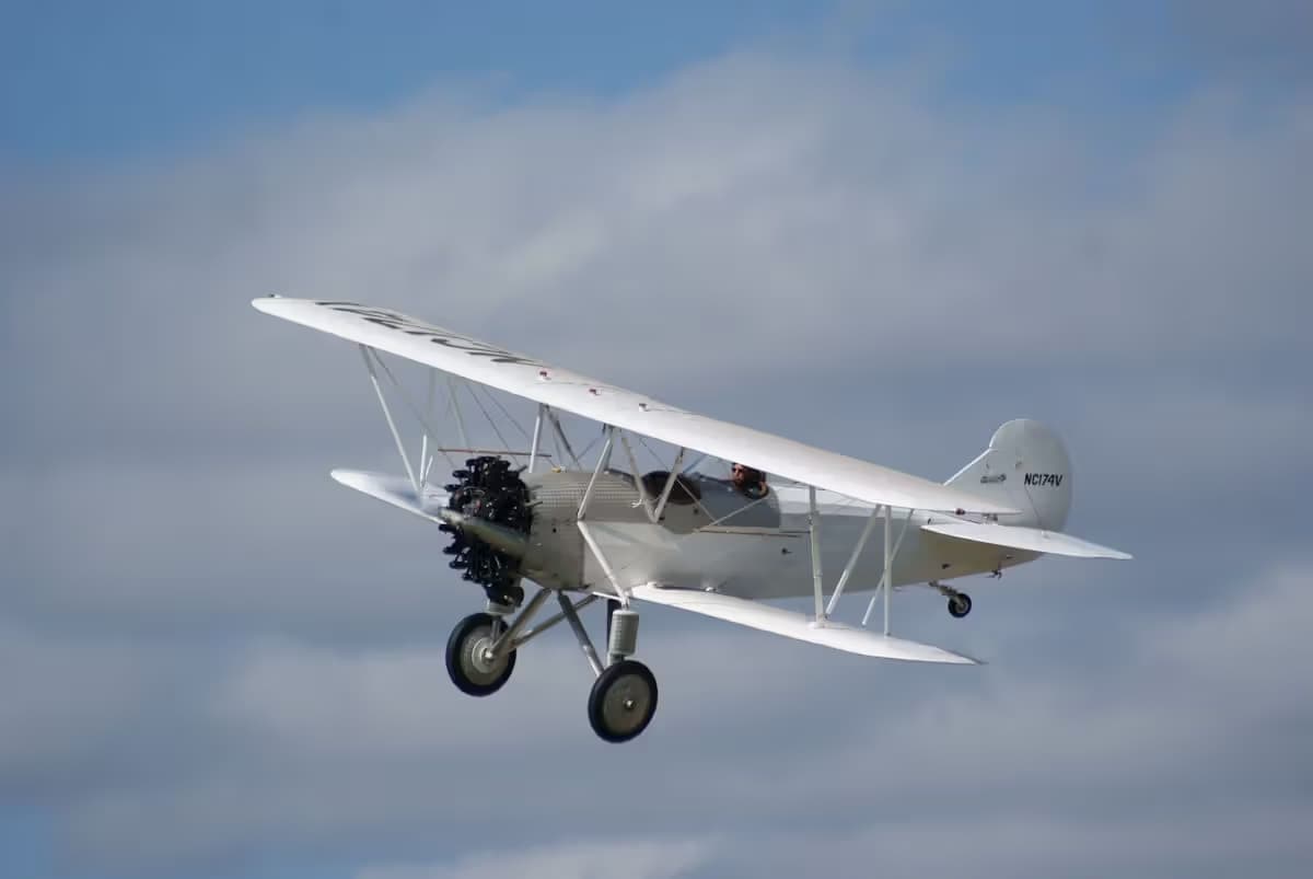 Unidentified — Aircraft