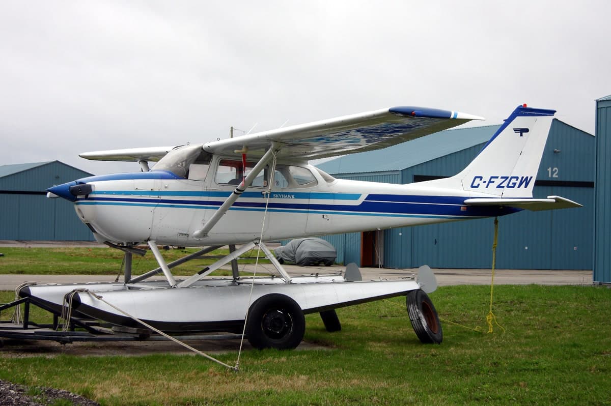 C-FZGW — Cessna