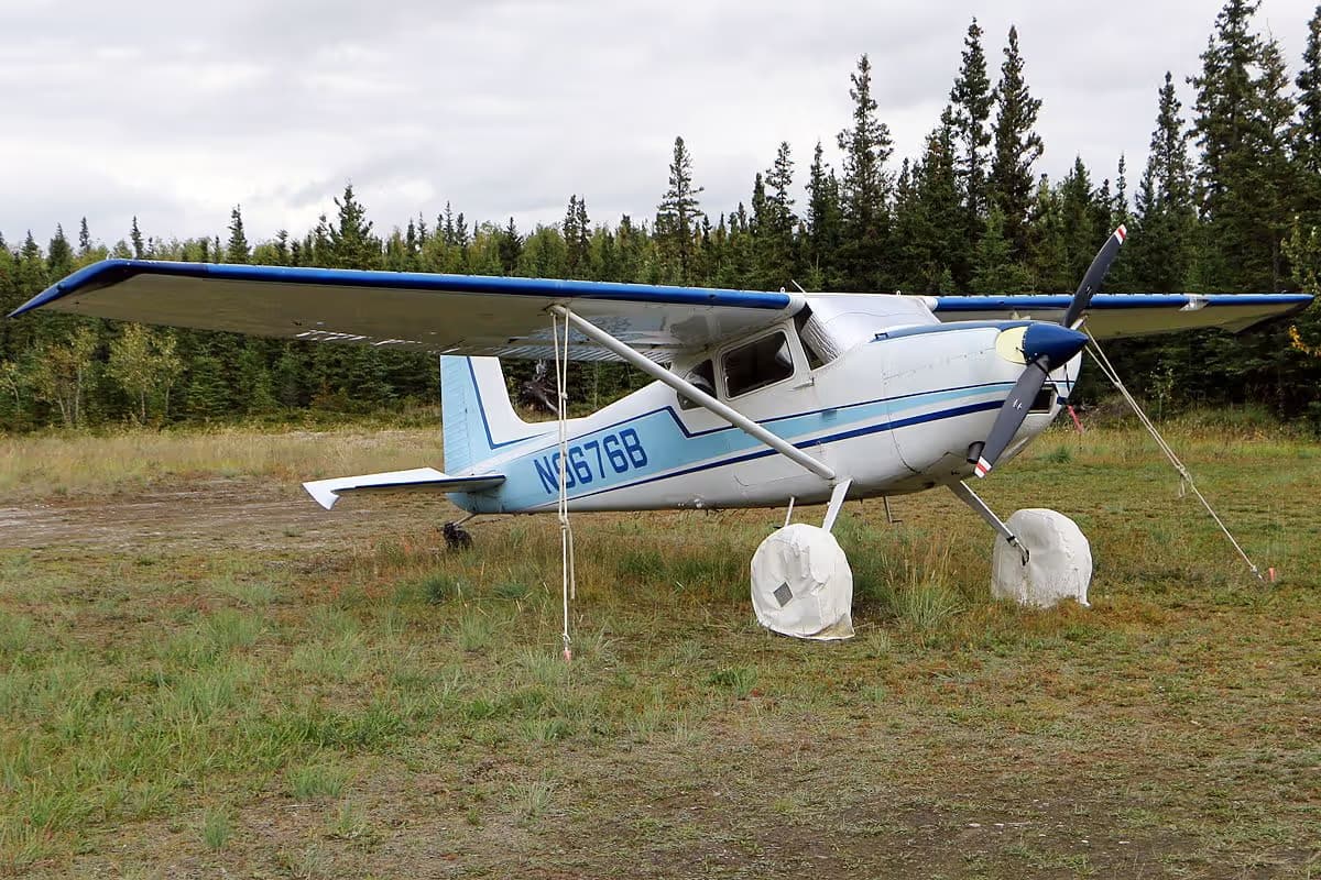 N9676B — Single-engine aircraft