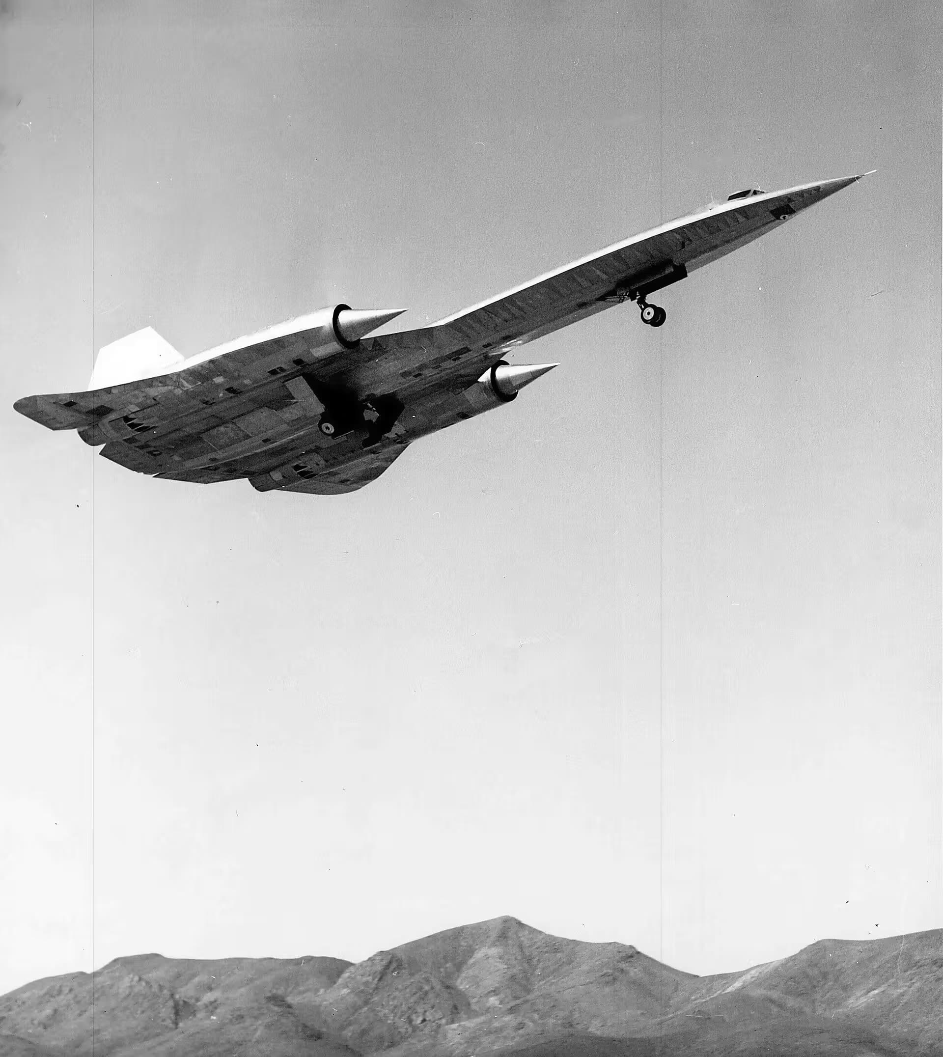 Unidentified — Aircraft