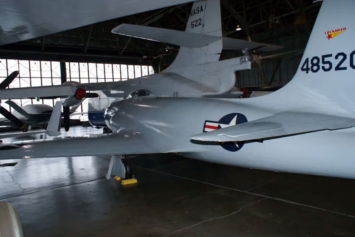 Unidentified — Lockheed
