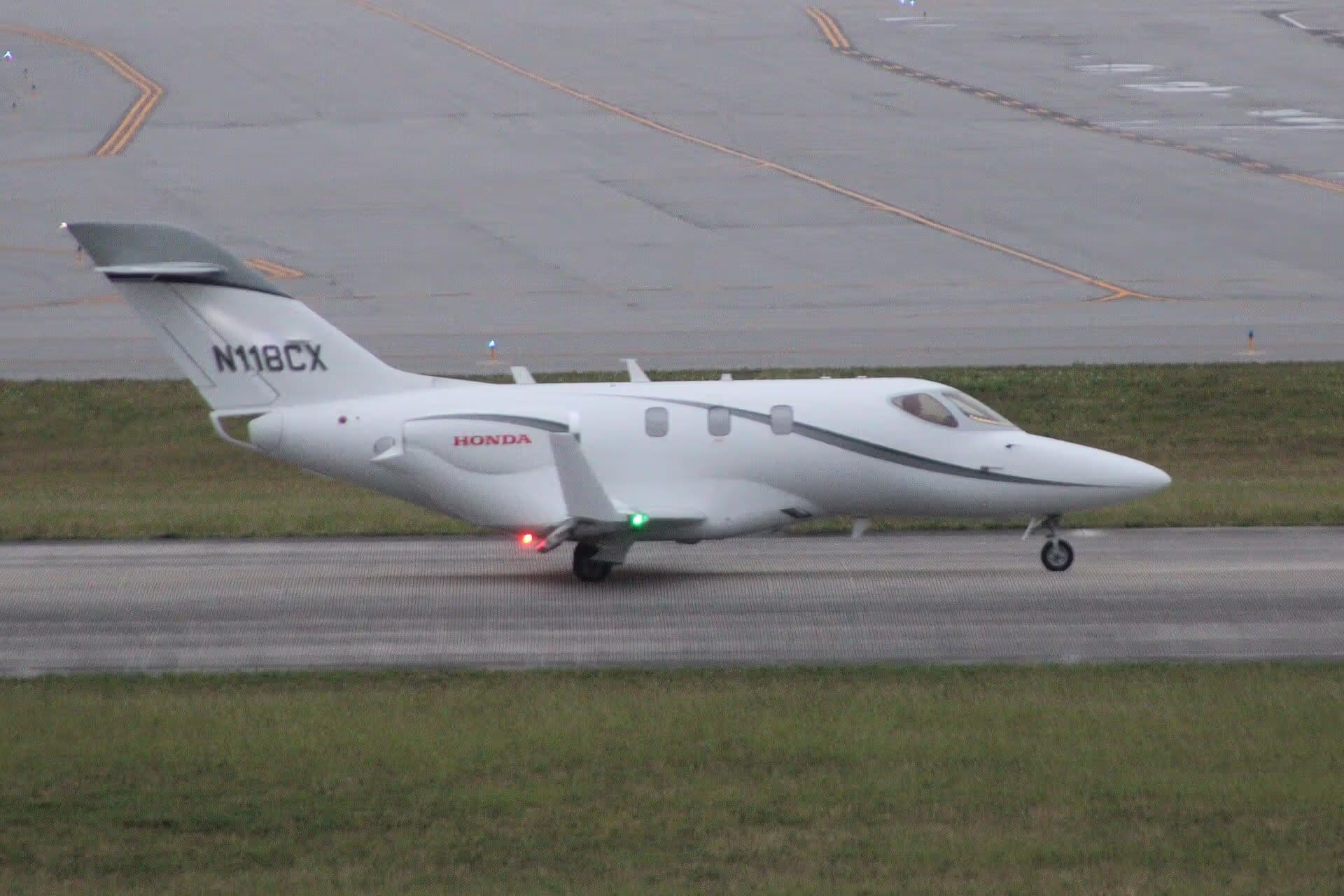 N118CX — Business jet