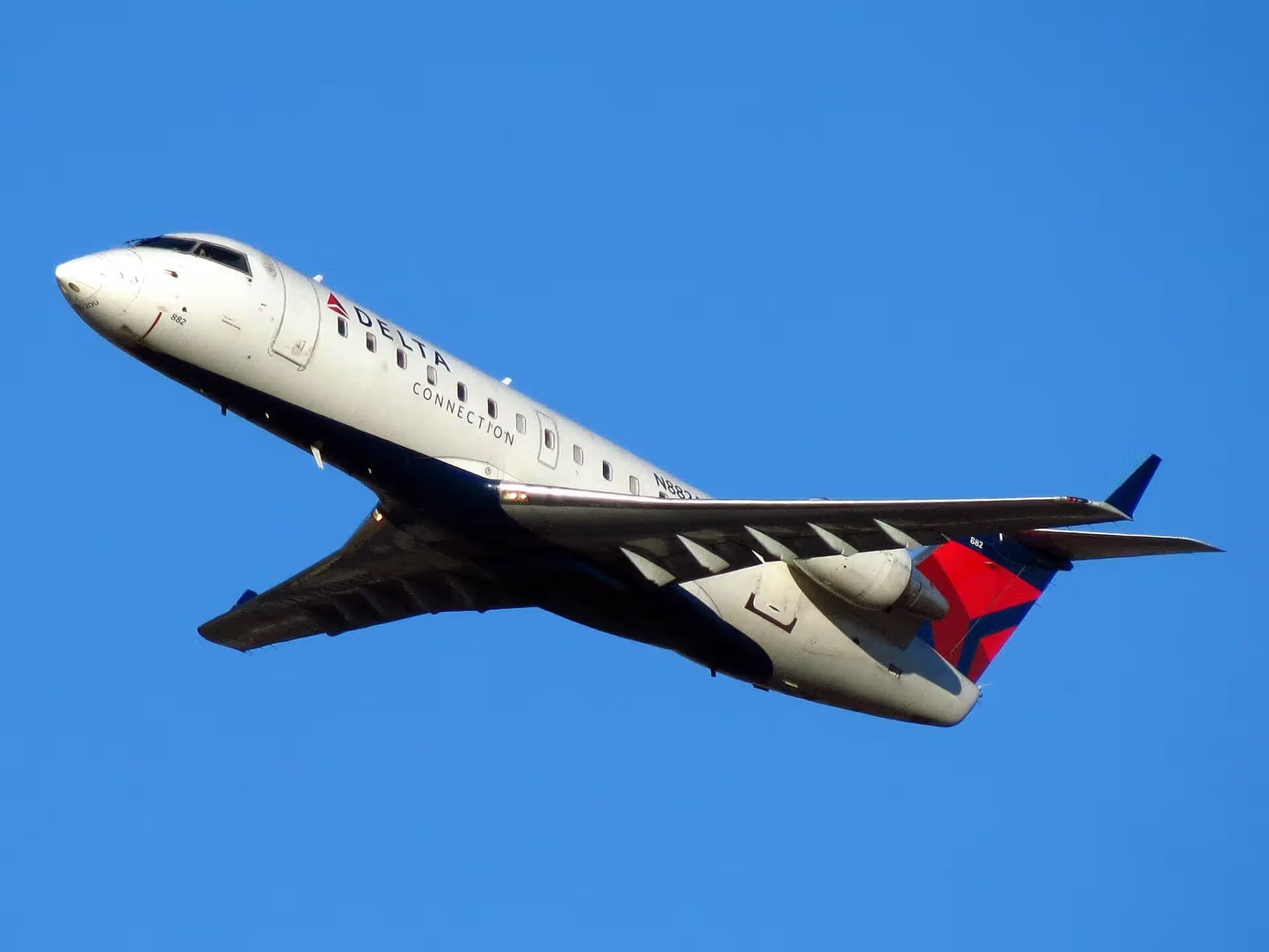 N882AS — Bombardier
