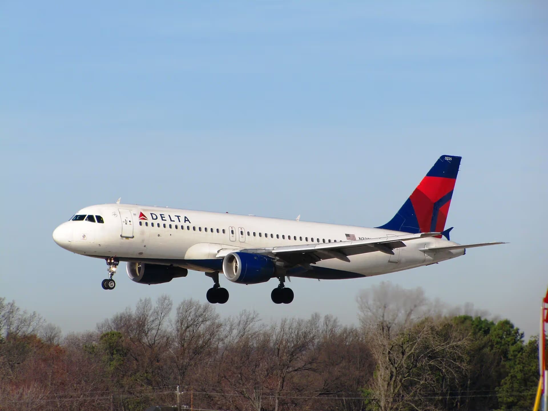 N325US — Airbus