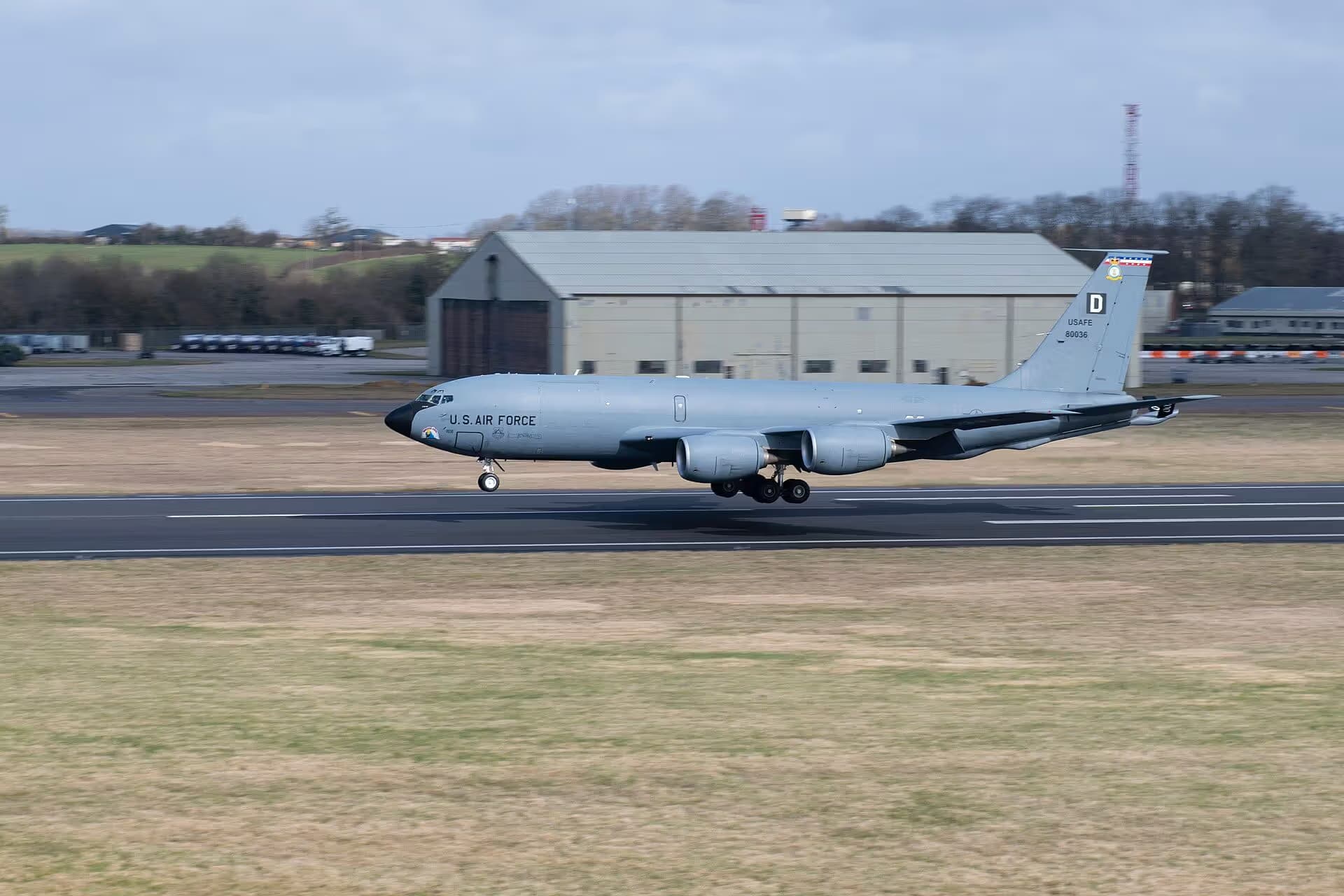 Unidentified — Aircraft