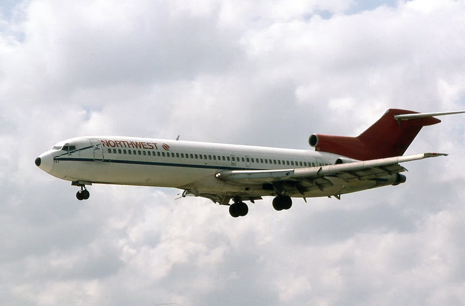 N727RW — Boeing