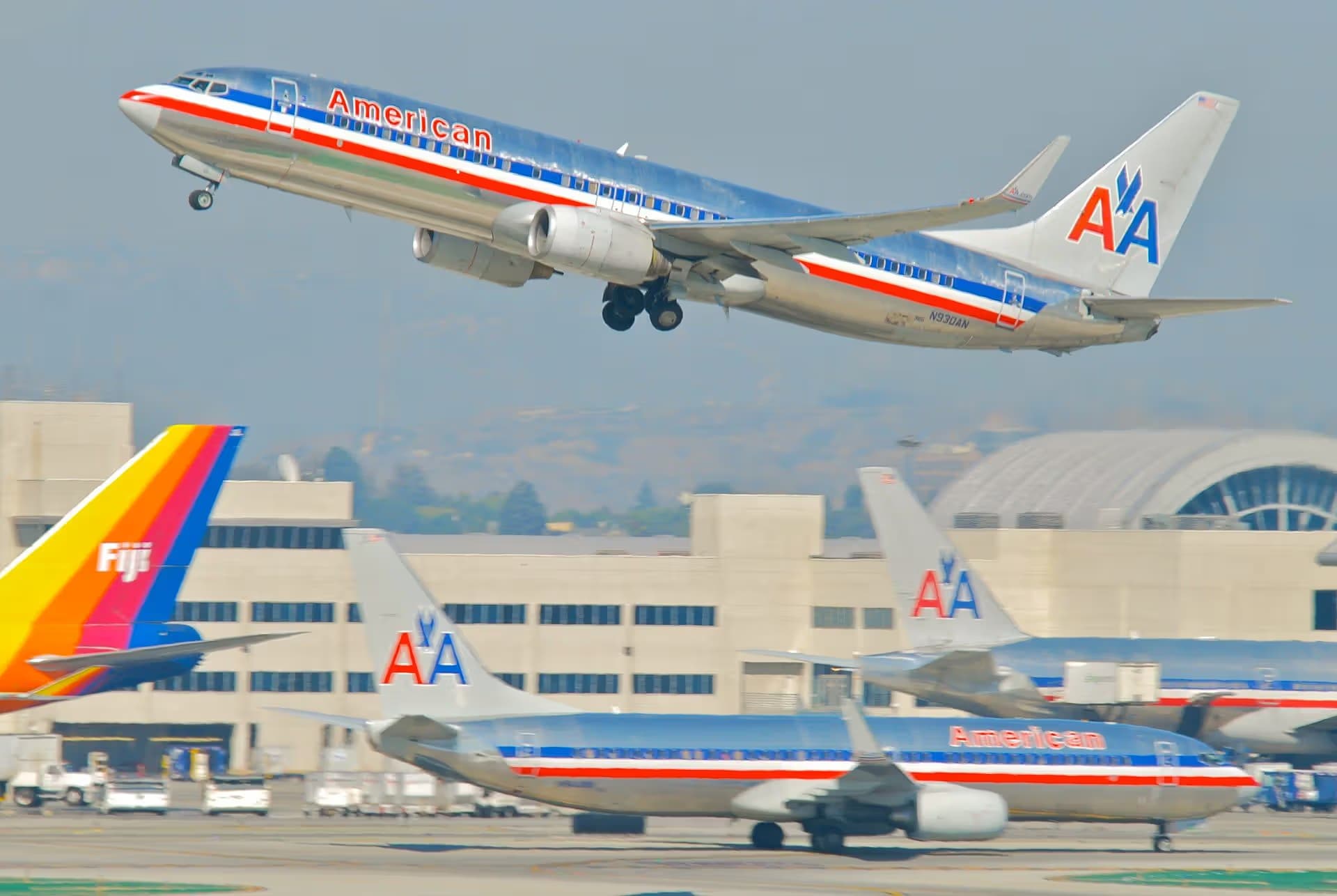 N930AN — Boeing