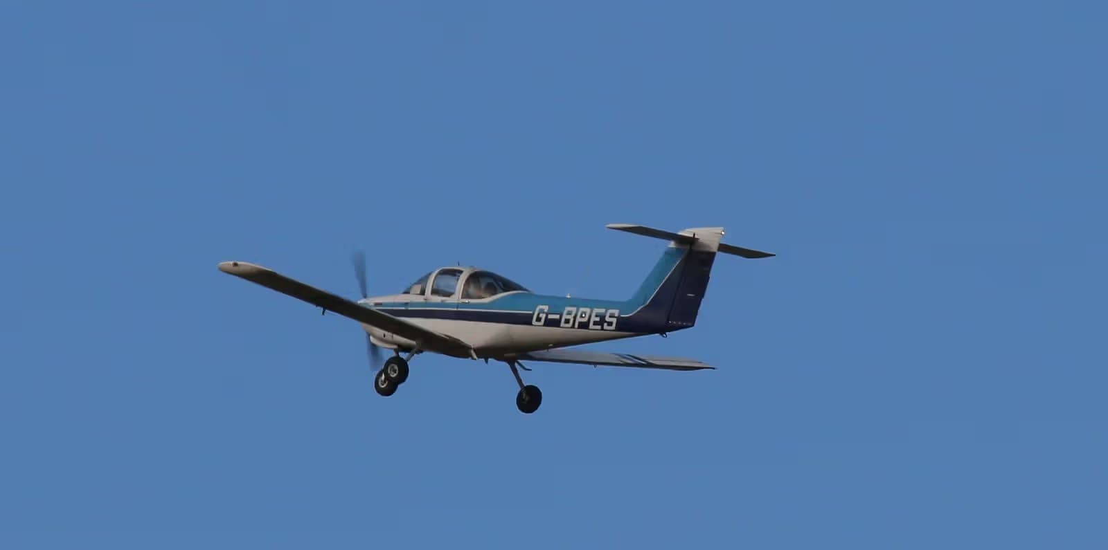 G-BPES — Piper