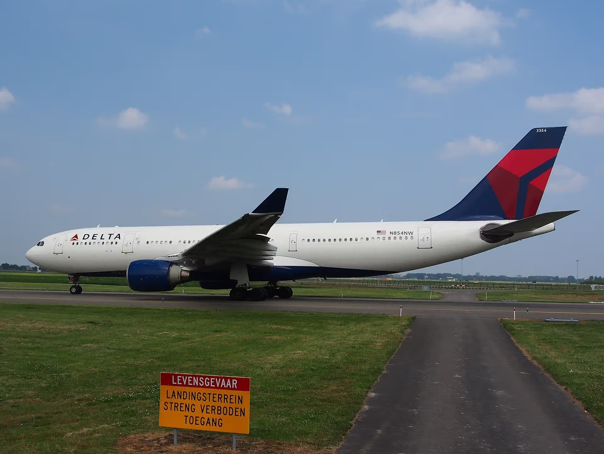 N854NW — Airbus