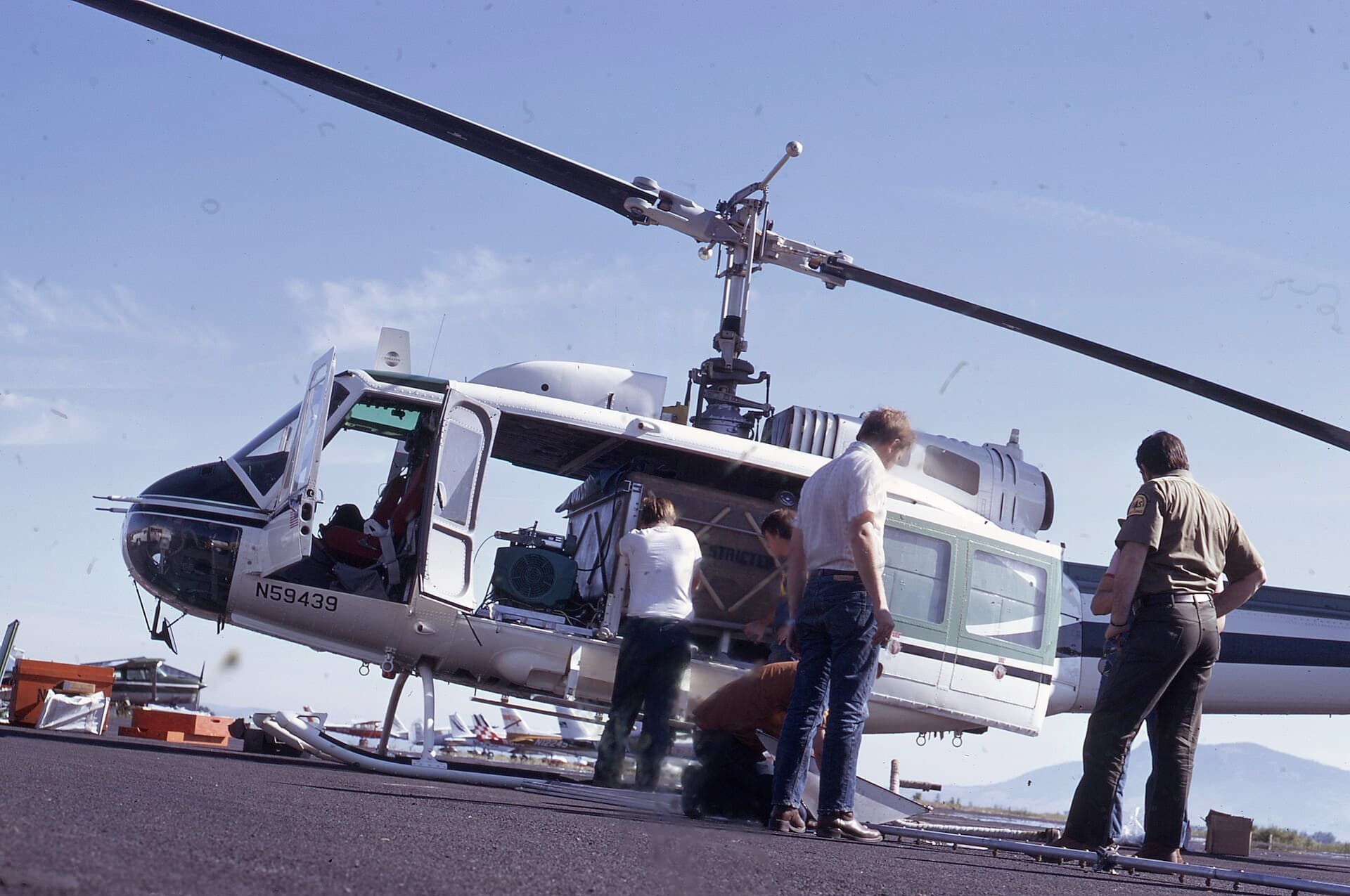 N59439 — Helicopter