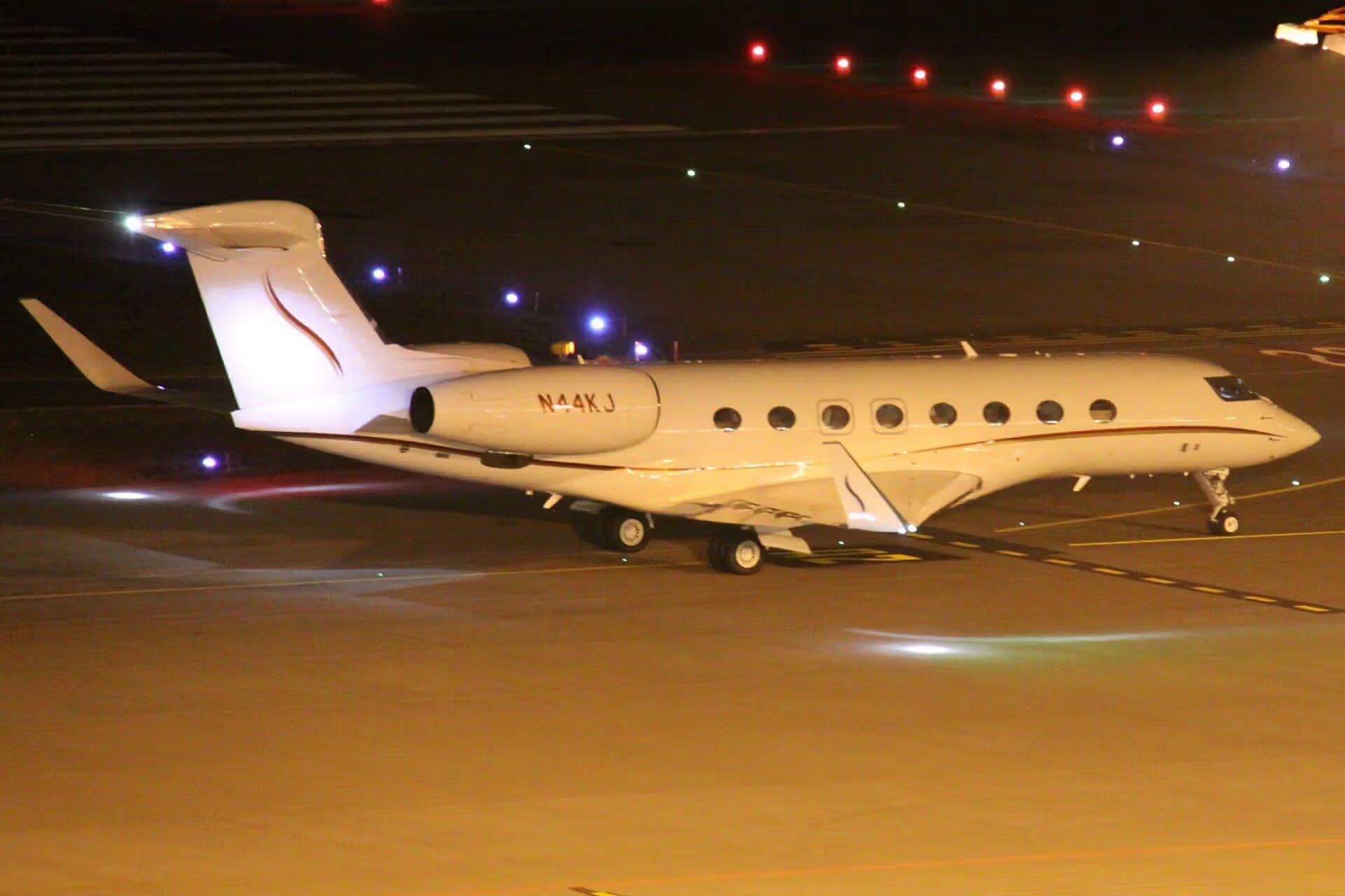 N44KJ — Gulfstream
