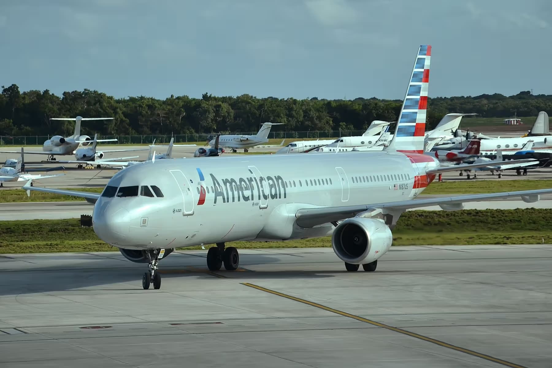 N187US — Airbus