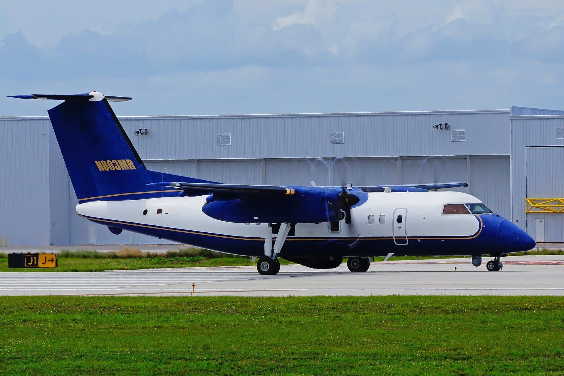 N803MR — Bombardier