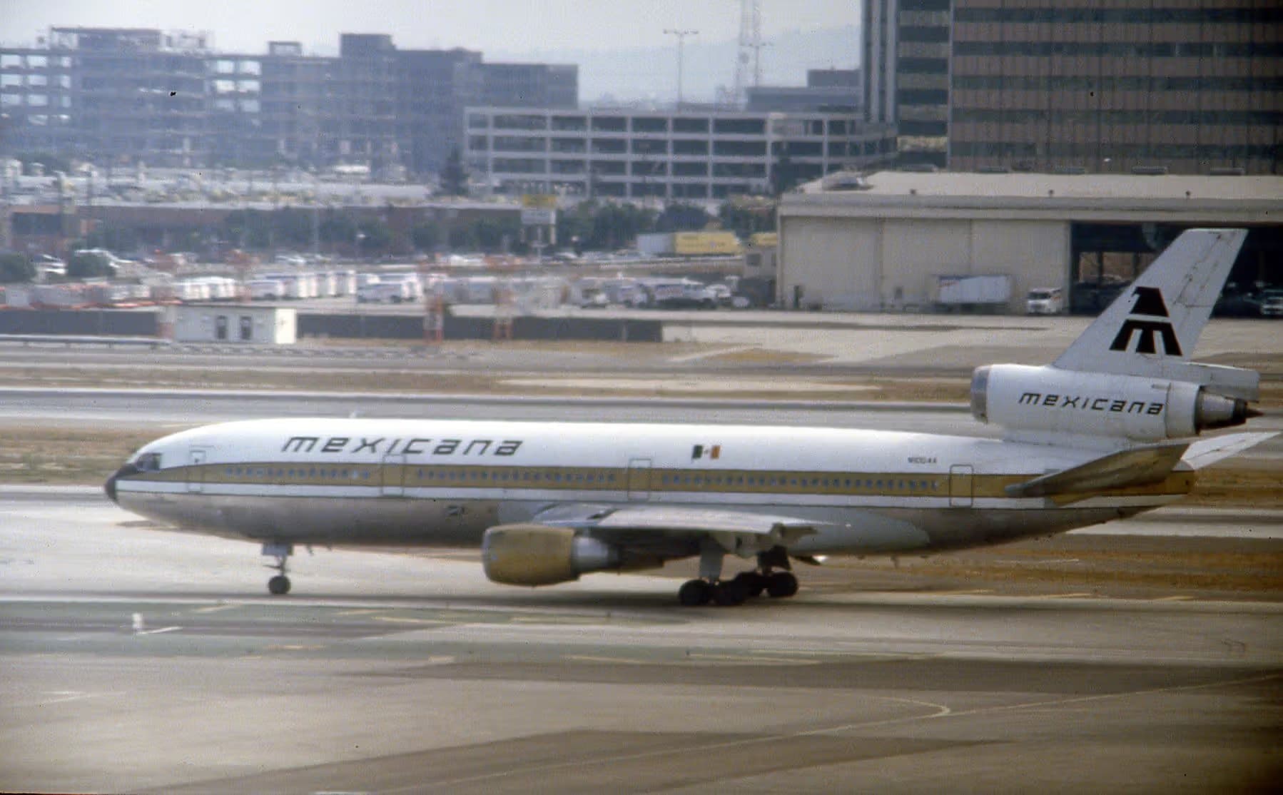N1004A — Douglas