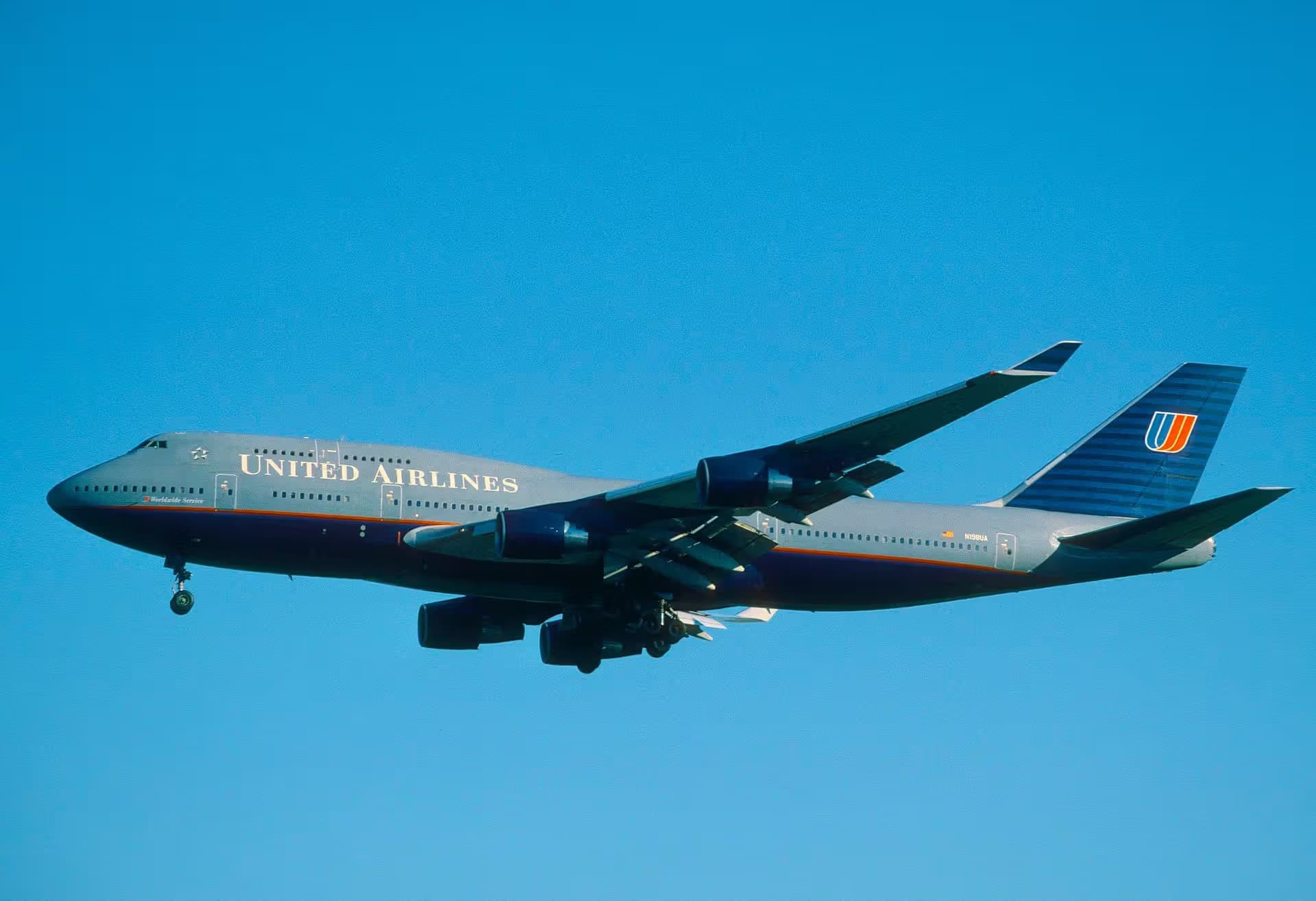 N198UA — Boeing