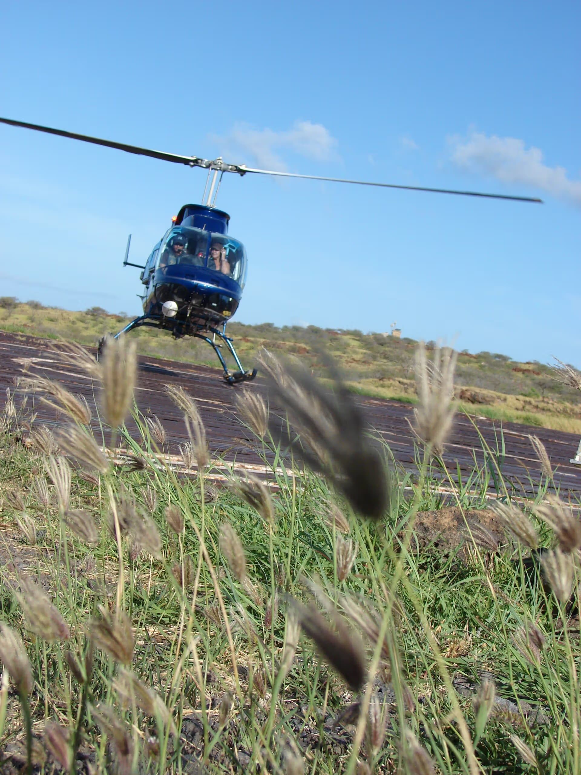 N6651H — Helicopter