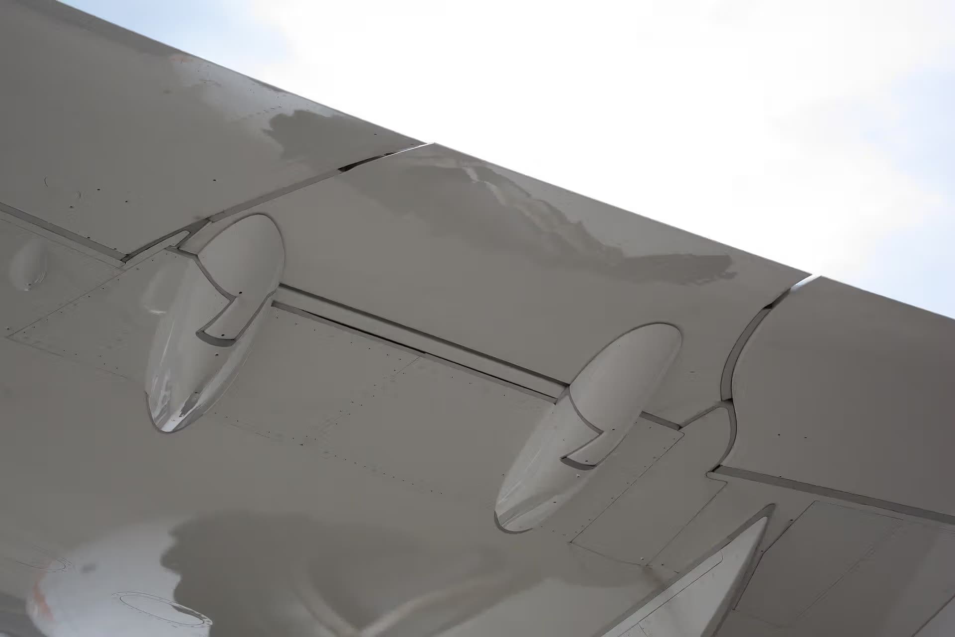 Unidentified — Aircraft