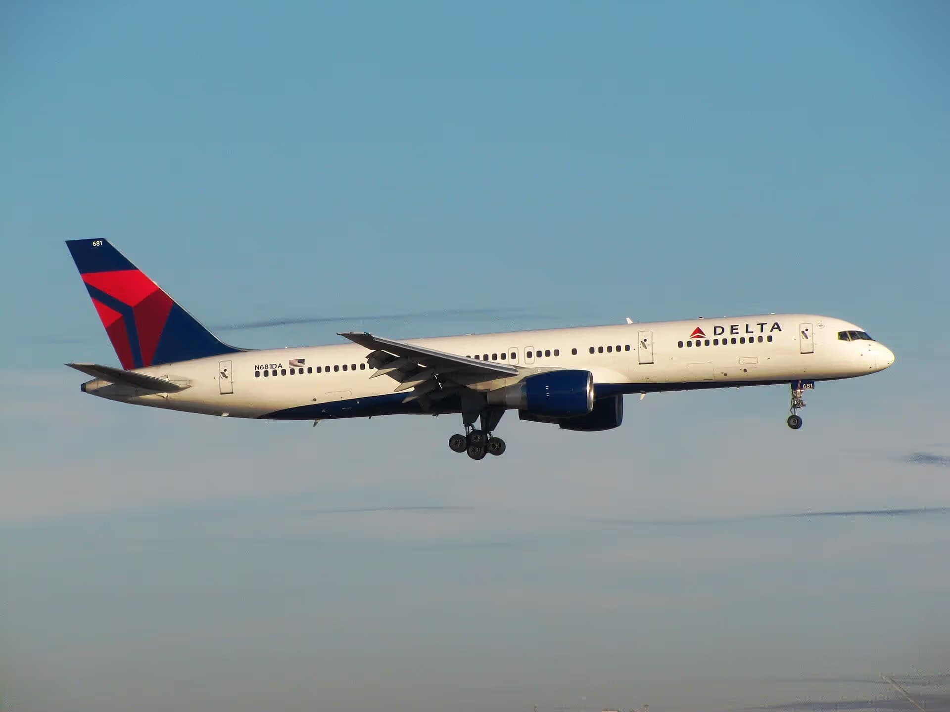 N681DA — Boeing