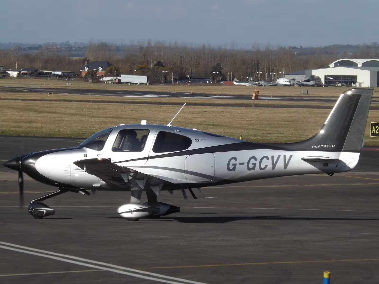 G-GCVV — Cirrus
