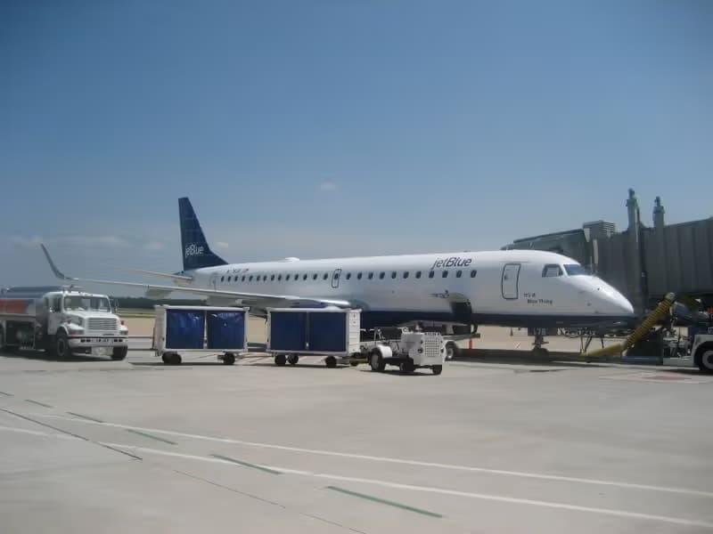 Unidentified — Embraer