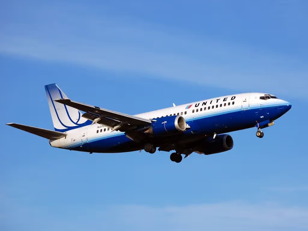 N370UA — Boeing