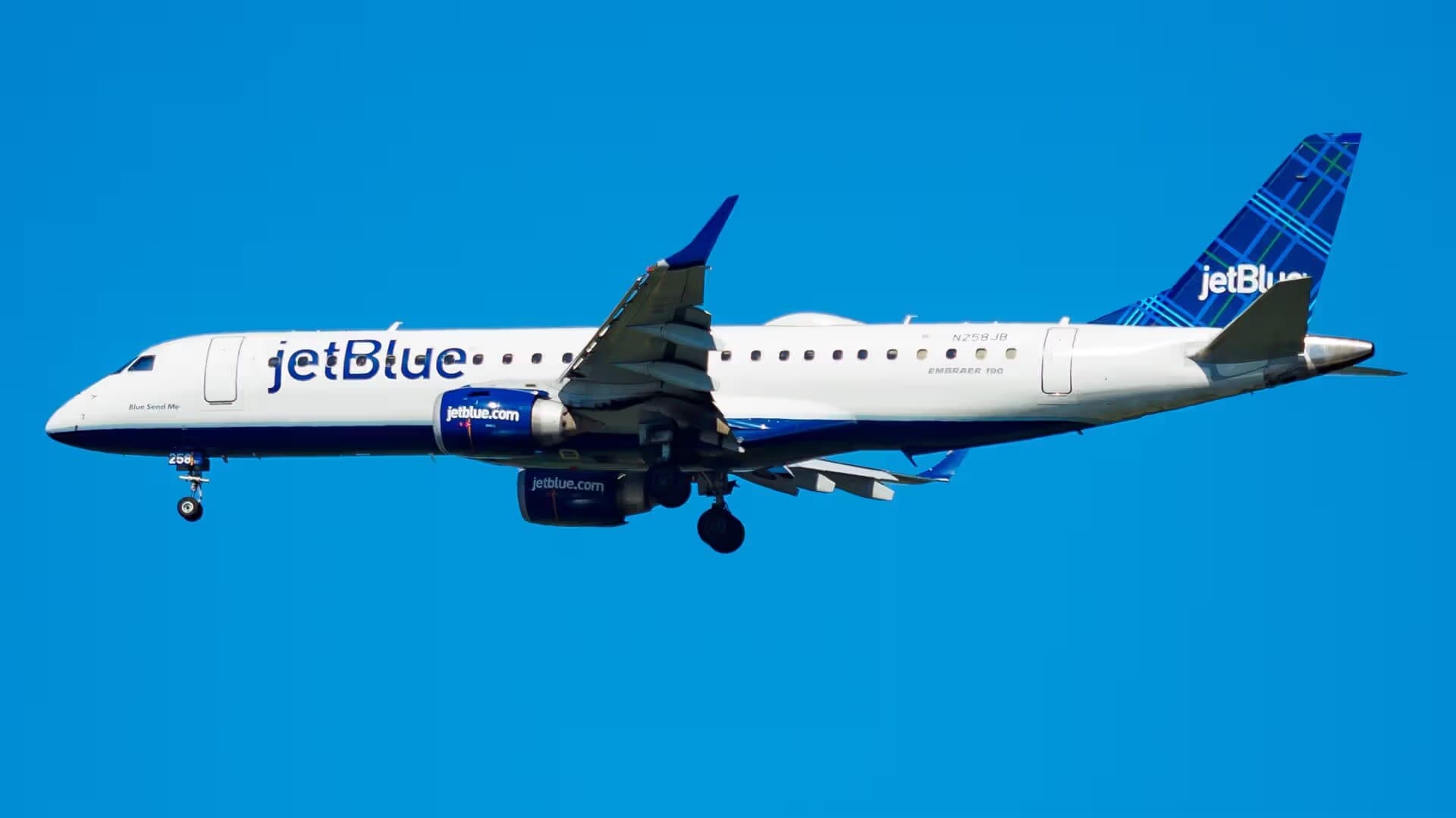 N258JB — Embraer