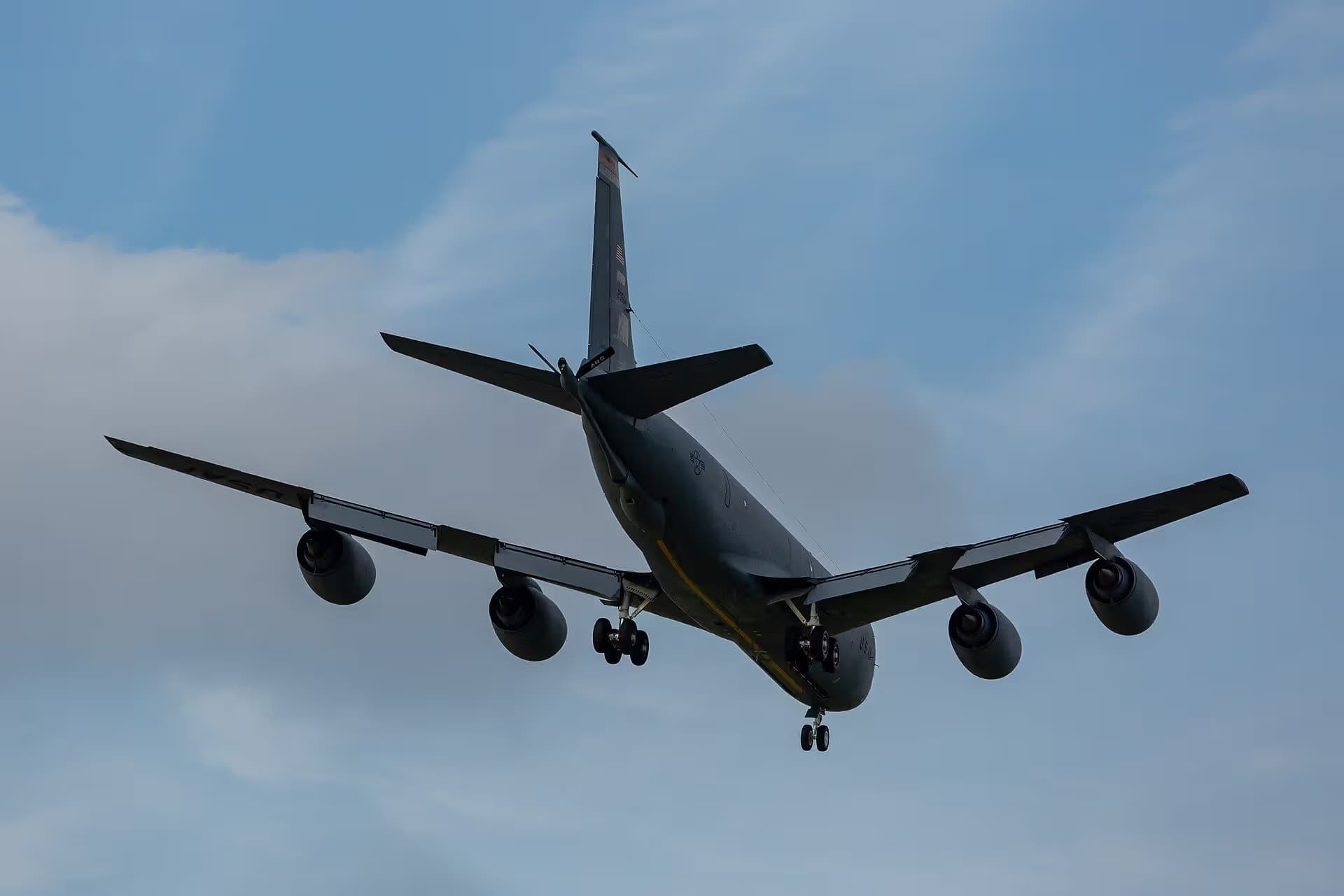 Unidentified — Aircraft