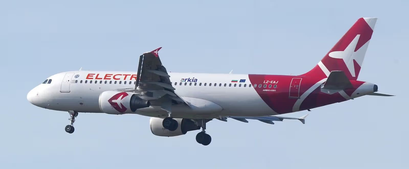 LZ-EAJ — Twin-engine aircraft