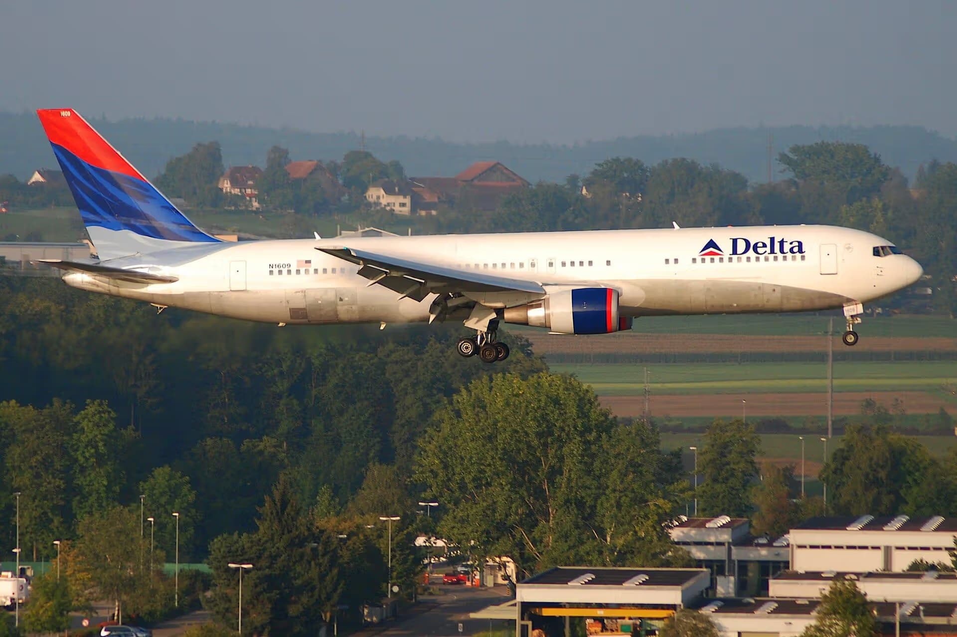 N1609 — Boeing
