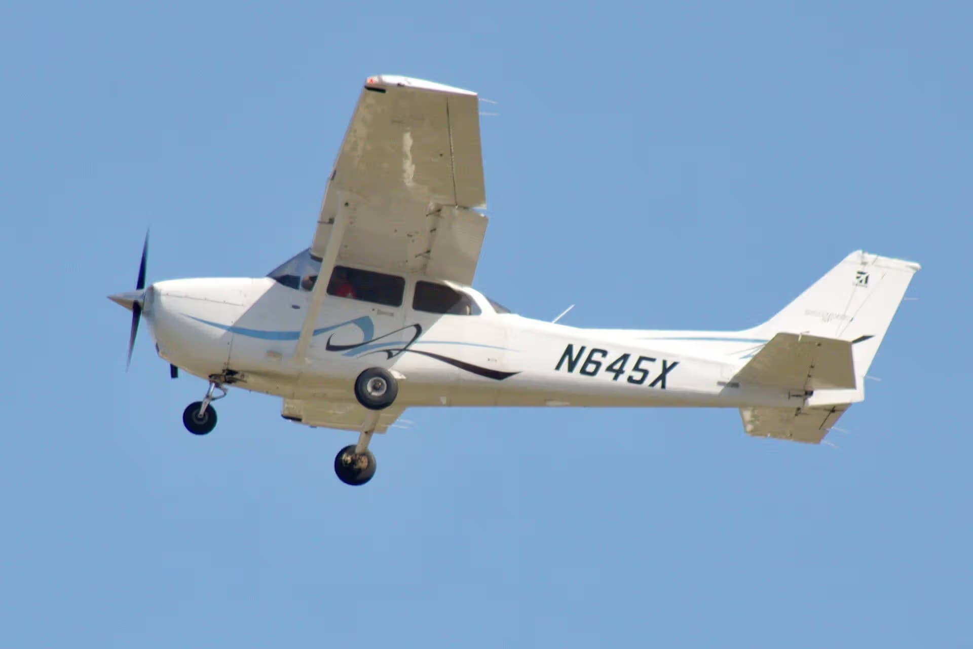 N645X — Cessna