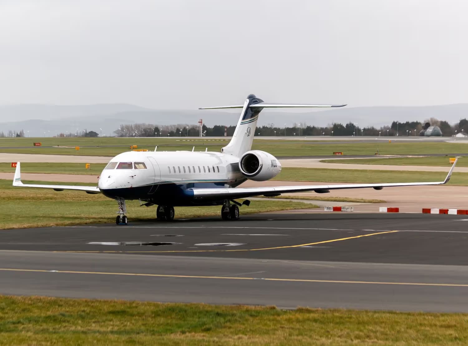 N1DG — Business jet