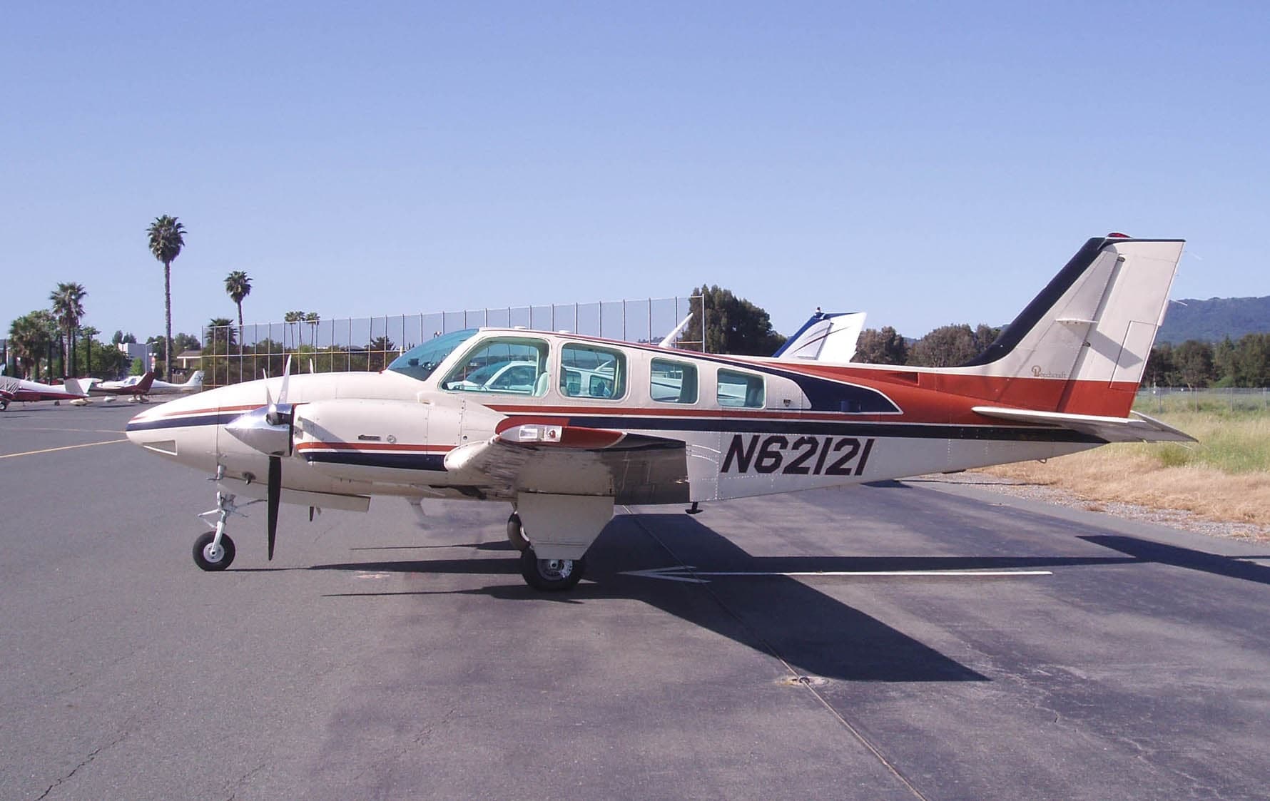 N62121 — Twin-engine aircraft